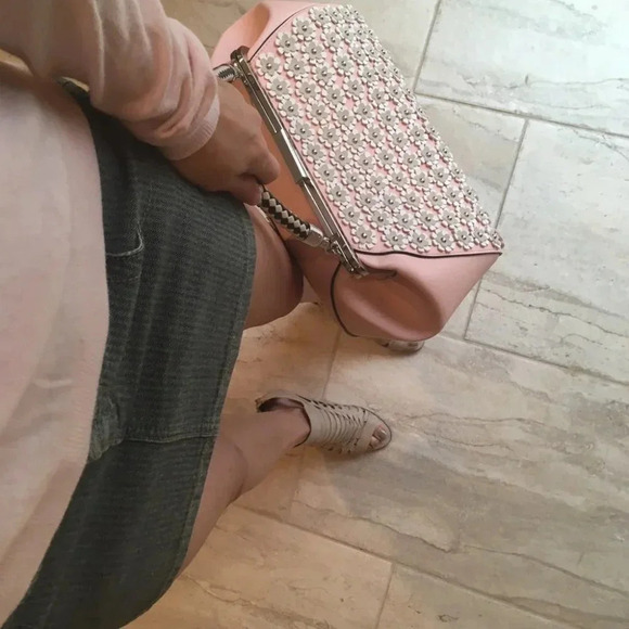 Outfit-Robert Rodriguez pink sweater - Picture 4 of 10